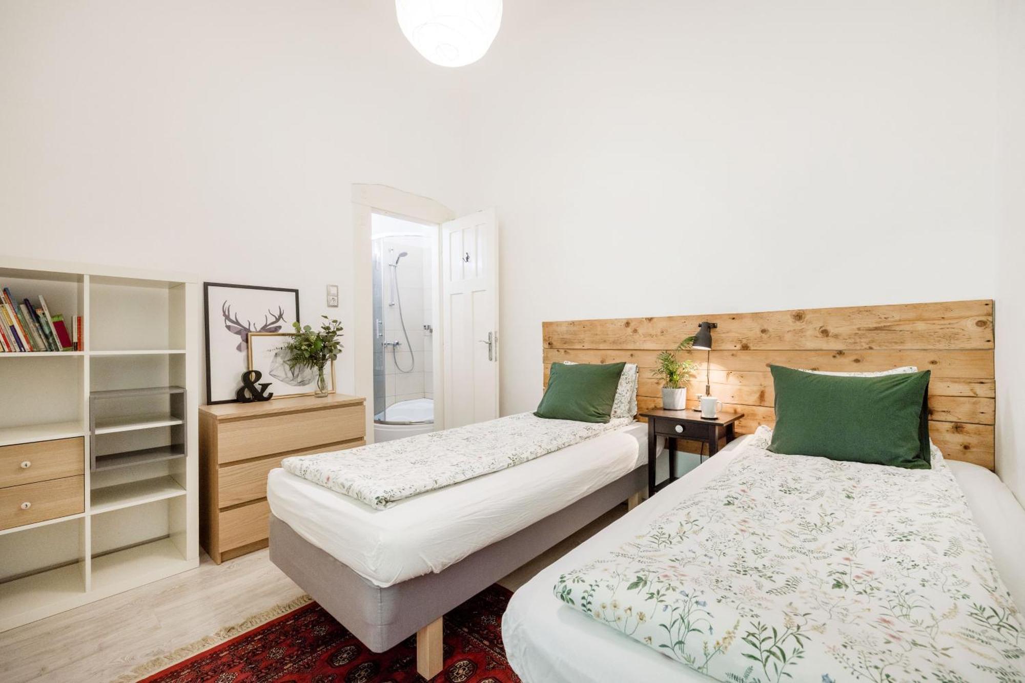 Charming And Unique Apartment With Balcony By The Great Synagogue Budapest Exterior photo